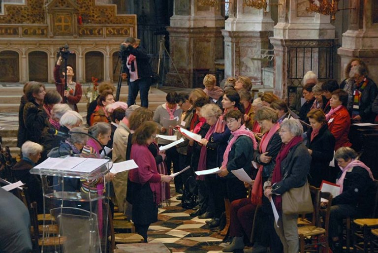 Place des femmes dans l'Église, mirage ou petits pas ?