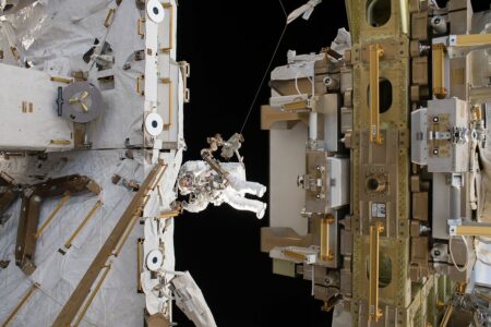 Photo de Thomas Pesquet dans l'espace (2017)